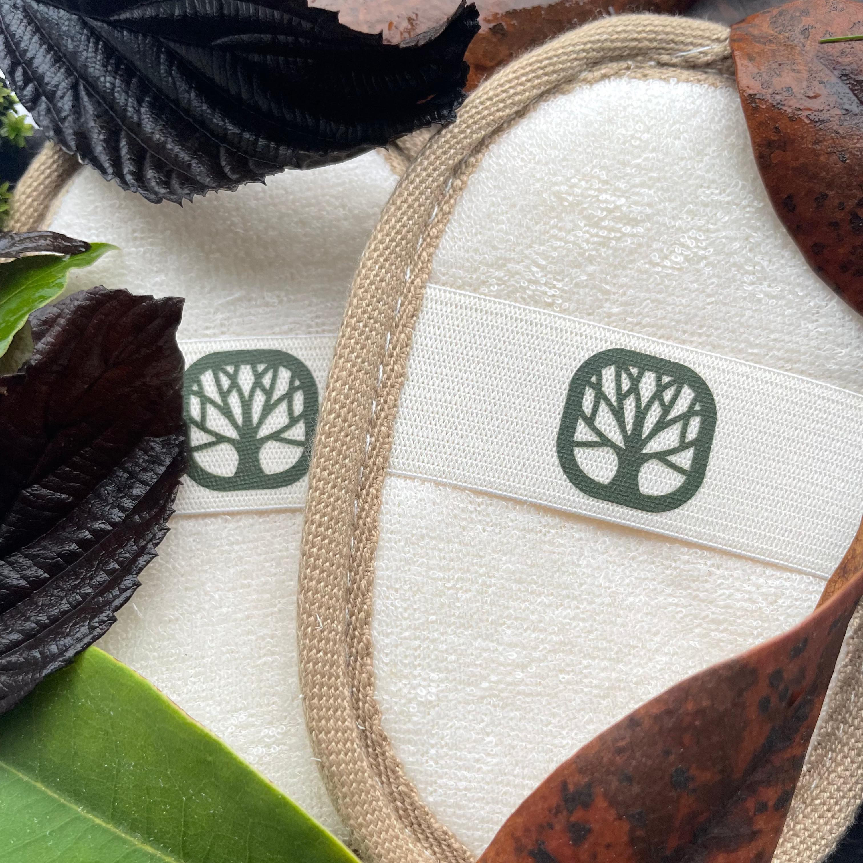 Natural biodegradable loofah